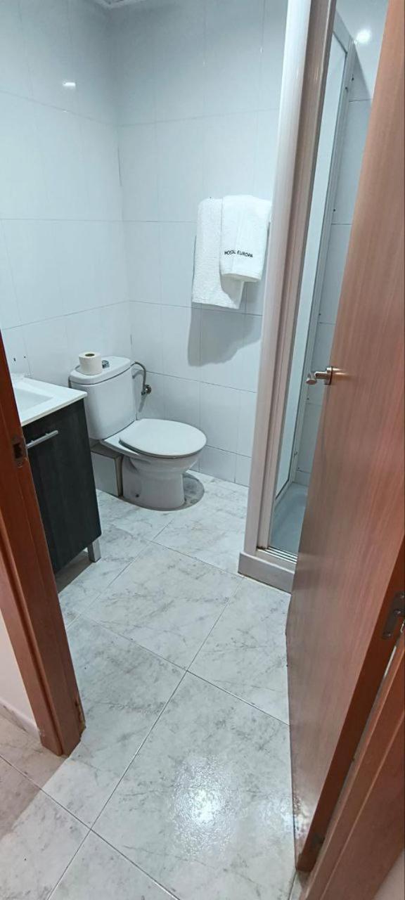 Hostal Europa Таррагона Екстер'єр фото